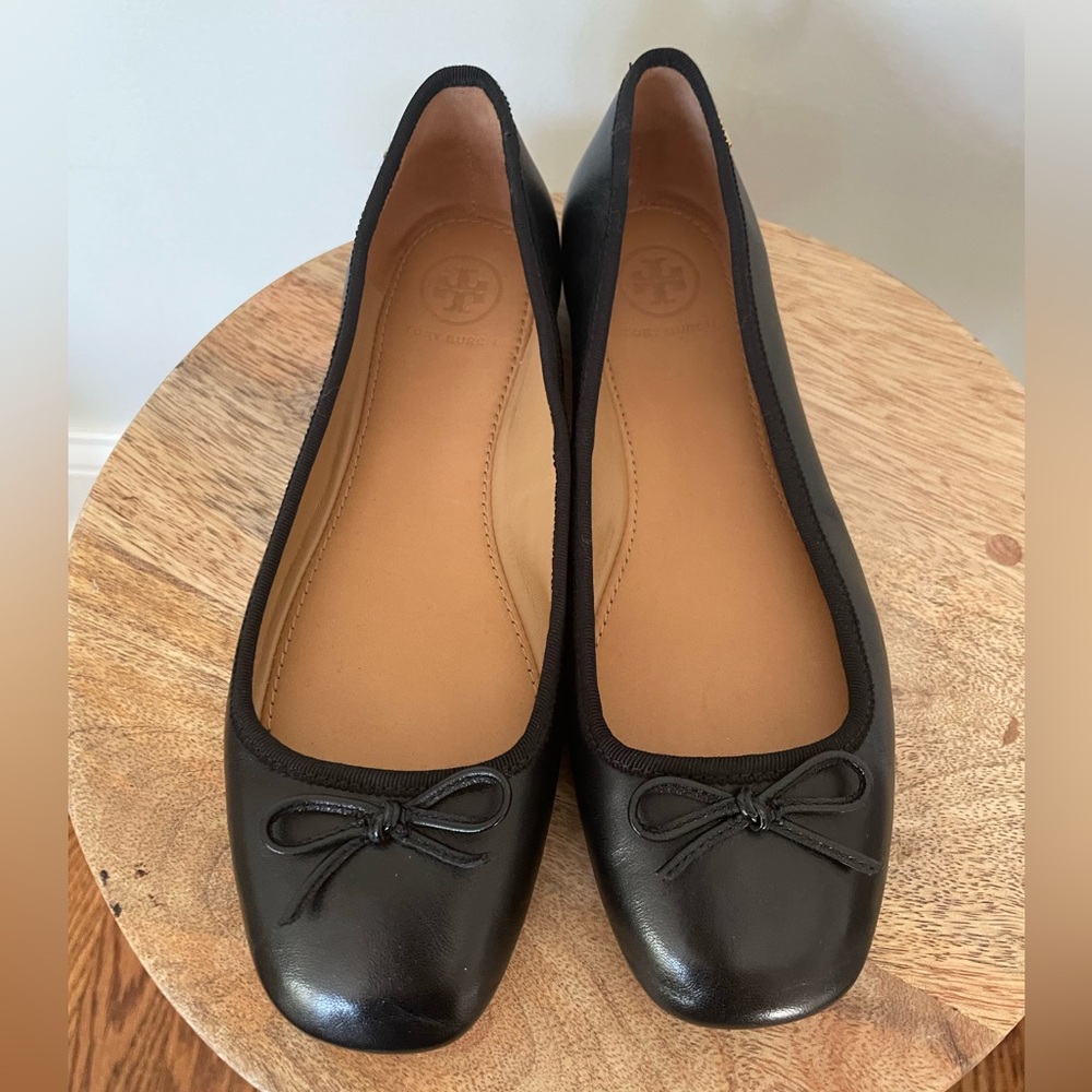 Tory Burch Black Leather Square-Toe Ballet Flats with Bow